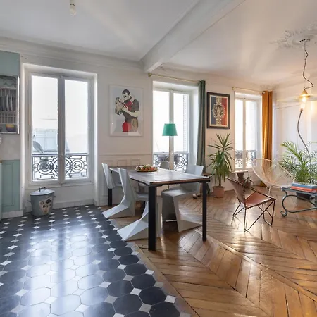 Marais Magique: Exclusive In Parigi
